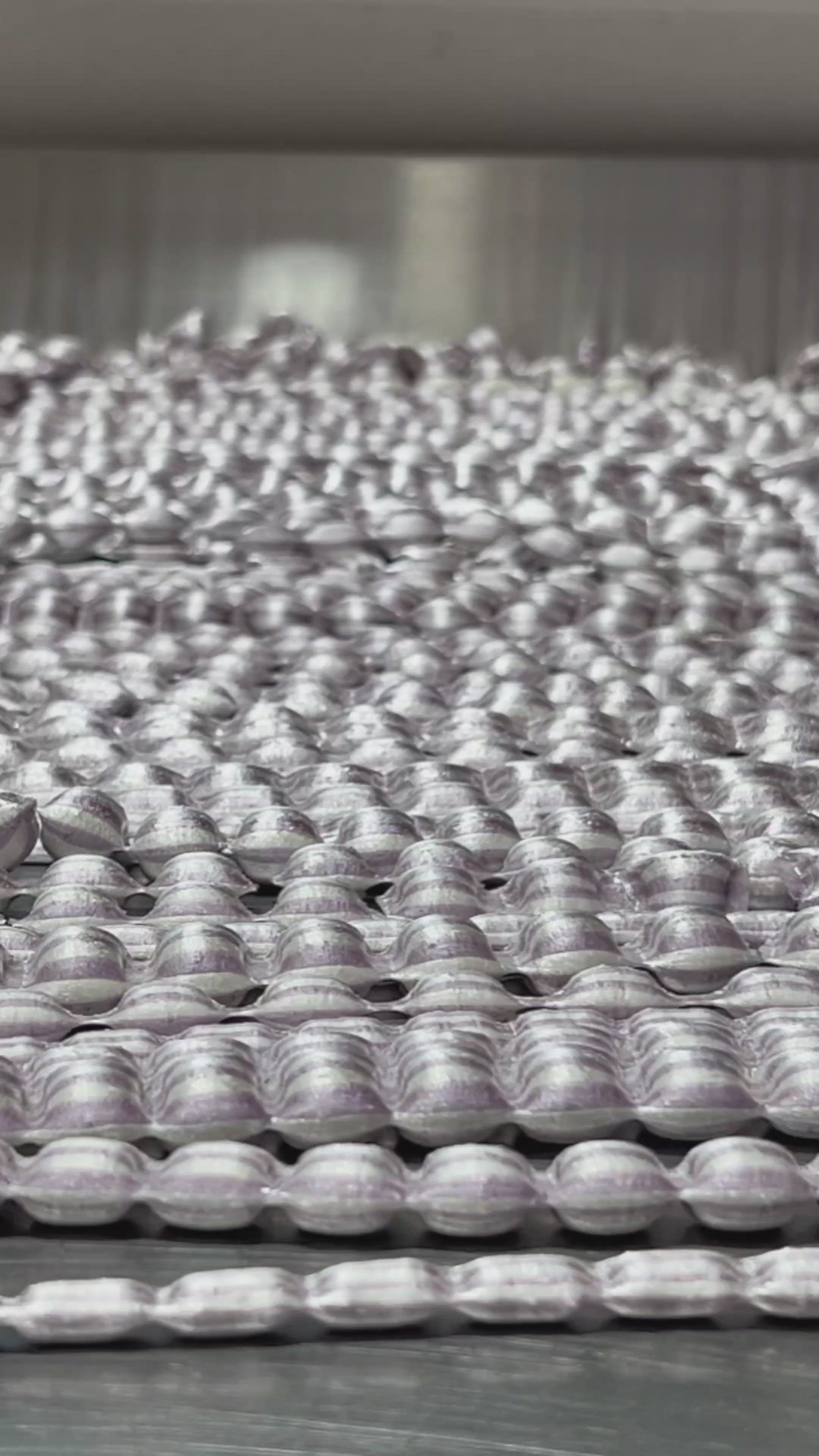 Load video: Sticky&#39;s artisans crafting their Vanilla pillow candies